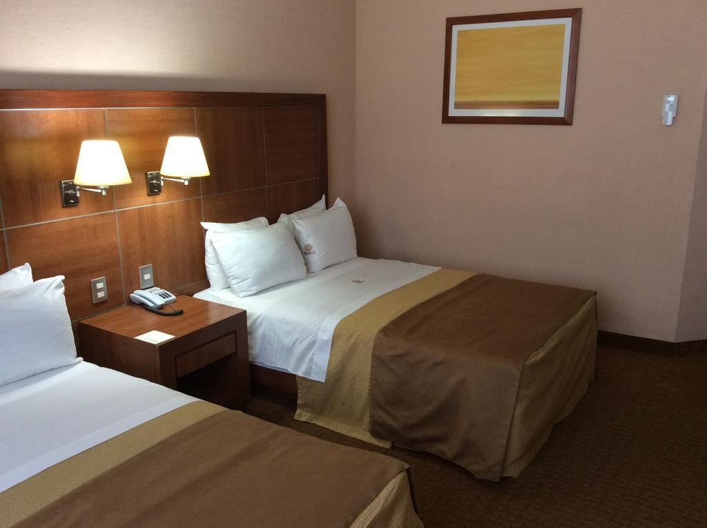 Hotel Soleil Business Class Celaya Ruang foto