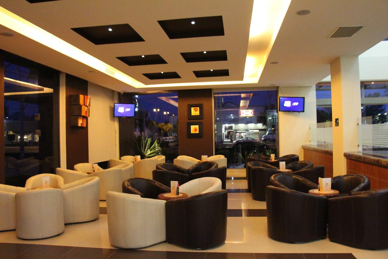 Hotel Soleil Business Class Celaya Bagian luar foto